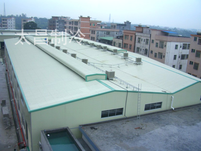 如何解決鋼結(jié)構(gòu)廠房高溫悶熱問題？